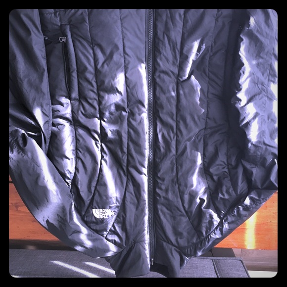 North Face Small Puffy Coat - Picture 1 of 2